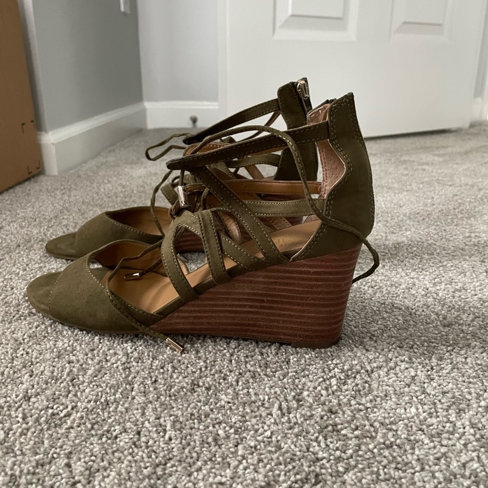 Franco Sarto Olive Strappy Wedge